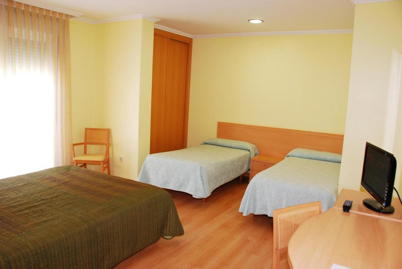 Juanita 3* O Grove